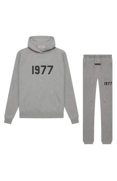 Ensemble Essentials Fear of God 1977 — Gris